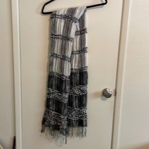 Women’s Scarf